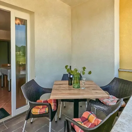 Gorgeous In With Kitchen * Lovrečica